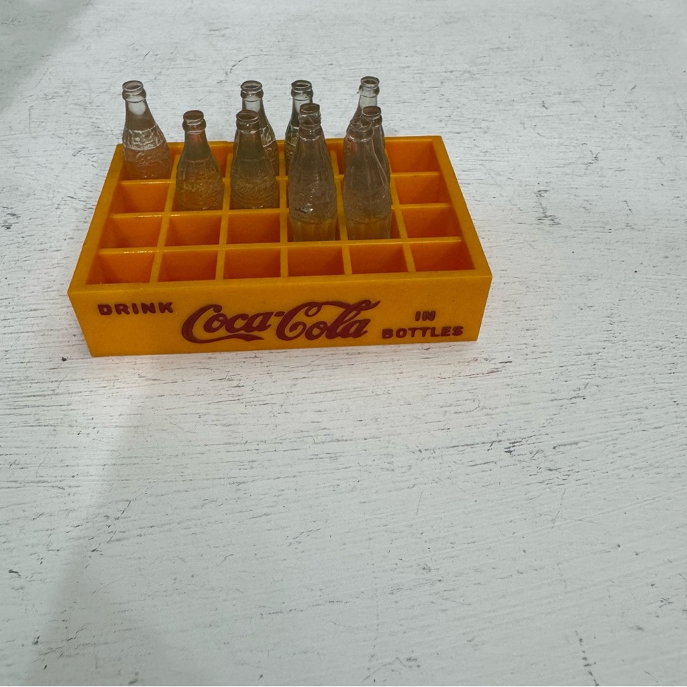 Green Miniature Glass Coca Cola Bottles In Crate - Picture 9 of 14